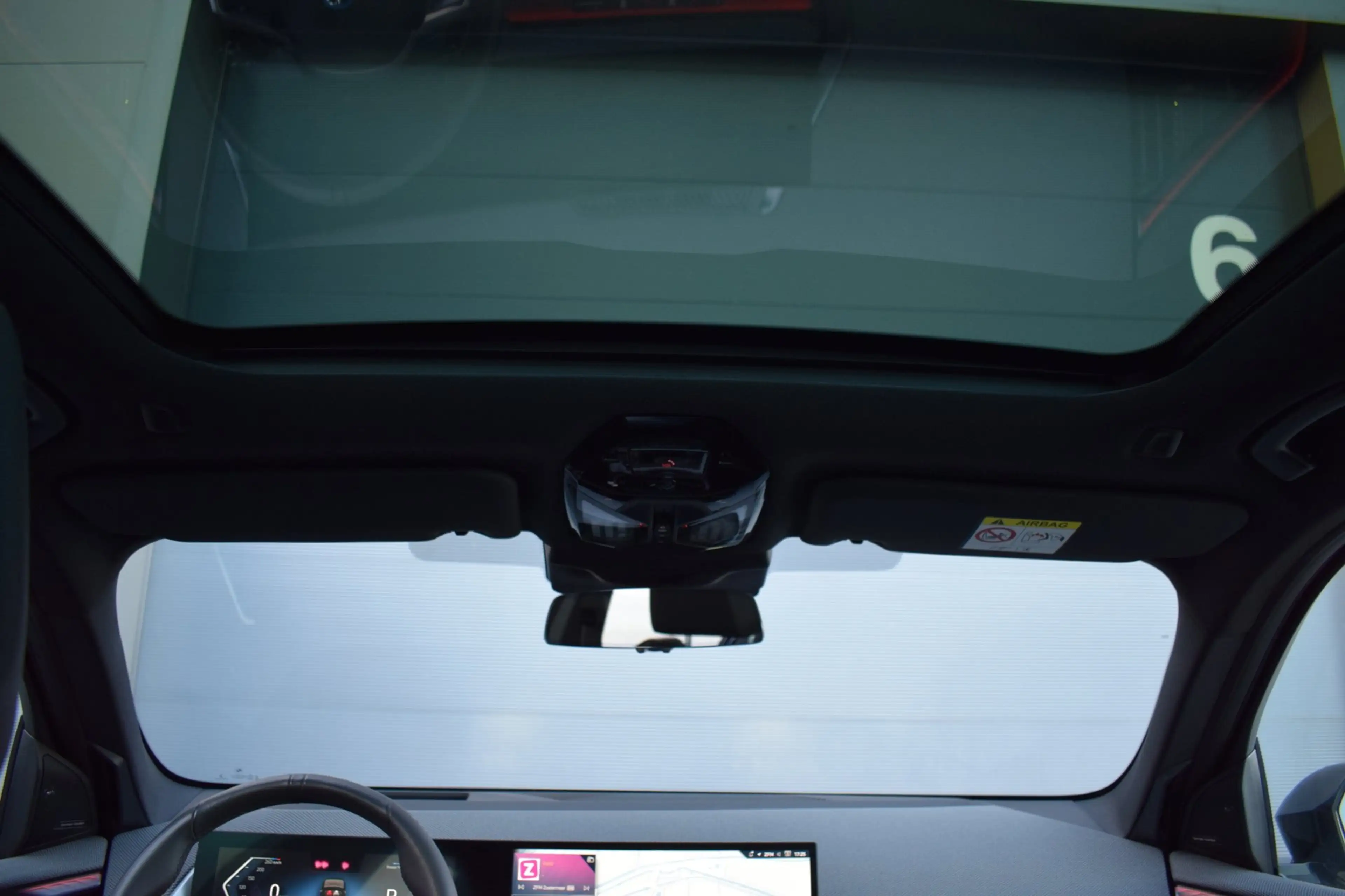 BMW X3 30e xDrive PHEV M-SPORT PRO / ORG.NED / PANORAMADA — photo 12