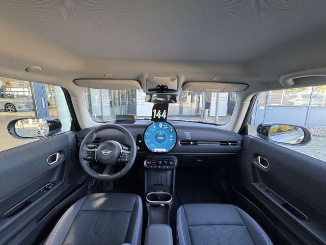 MINI Cooper C Classic Trim LED HuD LenkradHzg RFK DA