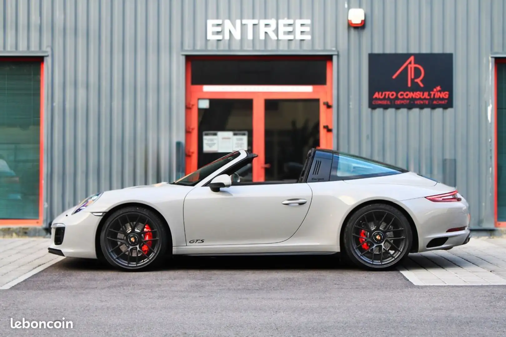 Porsche 991 (991.2) Targa 4 GTS 3.0 450Ch Gris craie Cuir espresso PDLS Bose Sièges chauffants et ventilées 14X Gris - 2