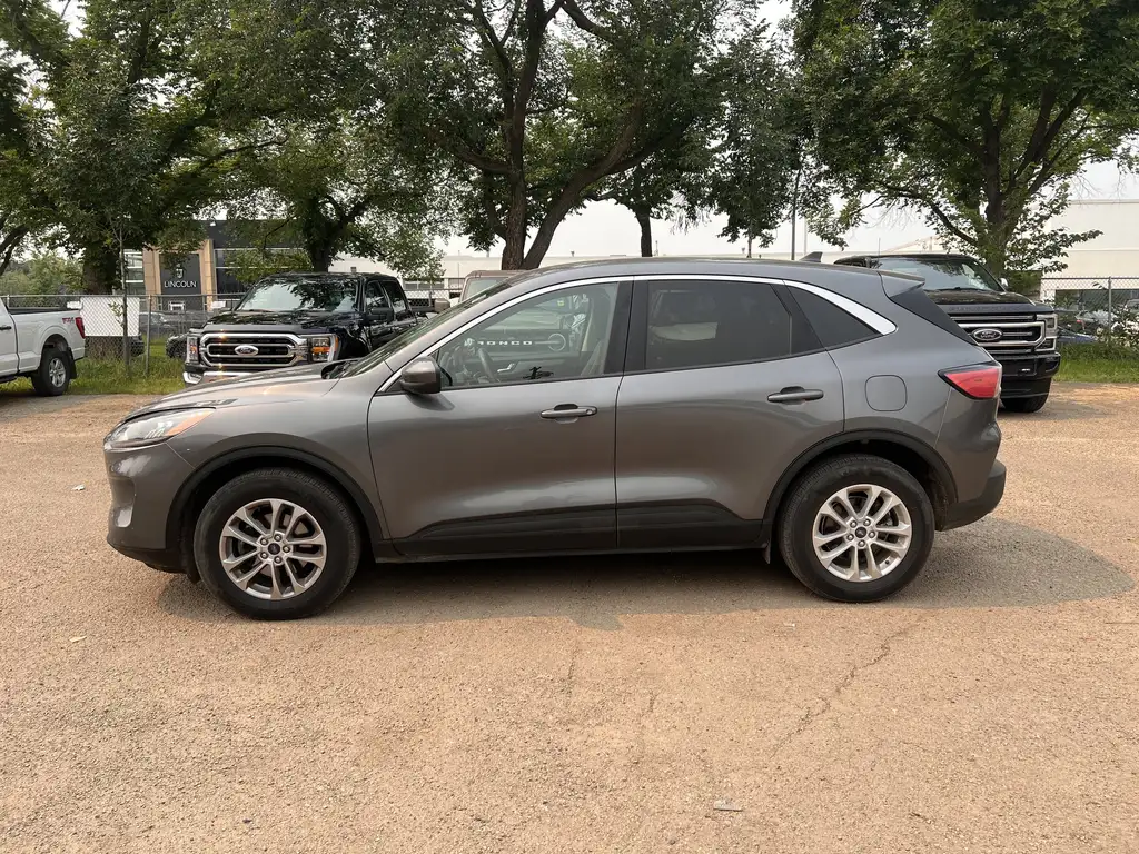 2021 Ford Escape SE | SYNC 3 | SiriusXM | Heated Seats — photo 4