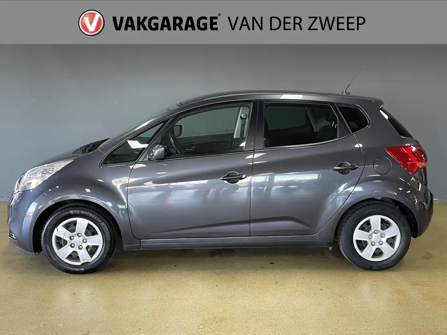 Kia Venga 1.4 CVVT DynamicPLusLine | Camera | Navi | Cruise Gris - 2