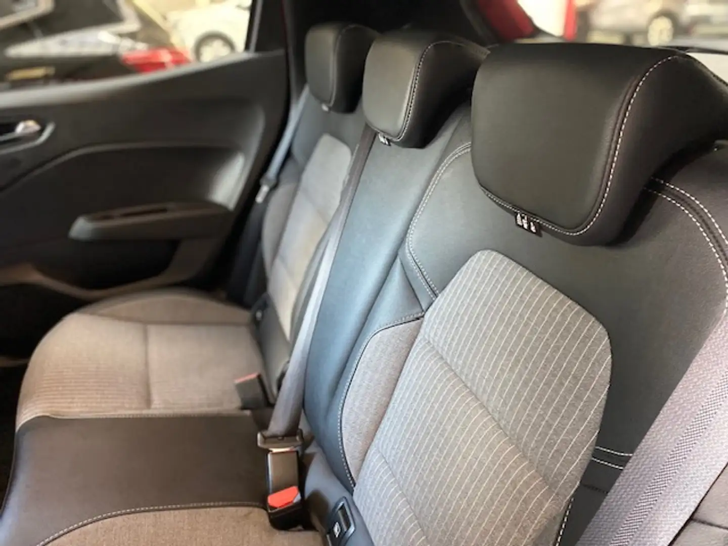 Renault Clio Clio TCe 90 Techno - 2