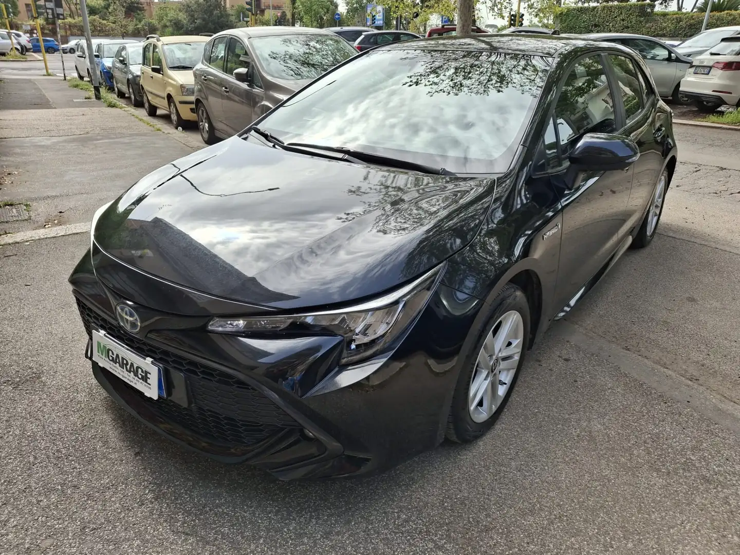 Toyota Corolla 1.8 Hybrid Active Negro - 1