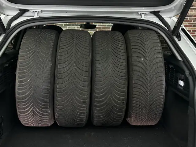 Audi Q2 view 28