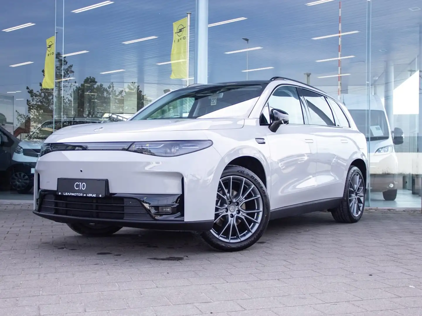 Leapmotor C10 REEV DESIGN MY25 |DIRECT LEVERBAAR| Grijs - 1