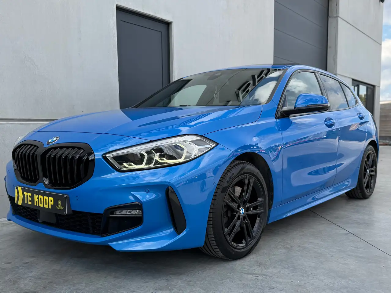 BMW 118 M-PACK*Pano*Live Cockpit Professional*Led*Carplay*Driving Assistant, миниатюра 3