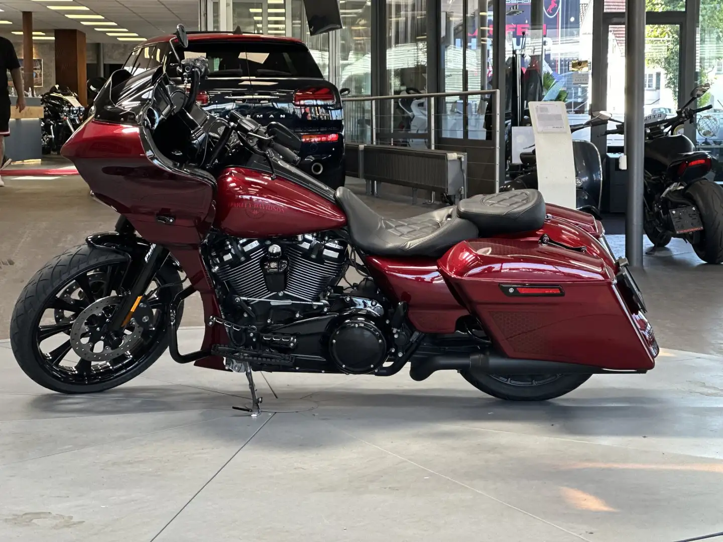 Harley-Davidson Road Glide *Special* Červená - 2