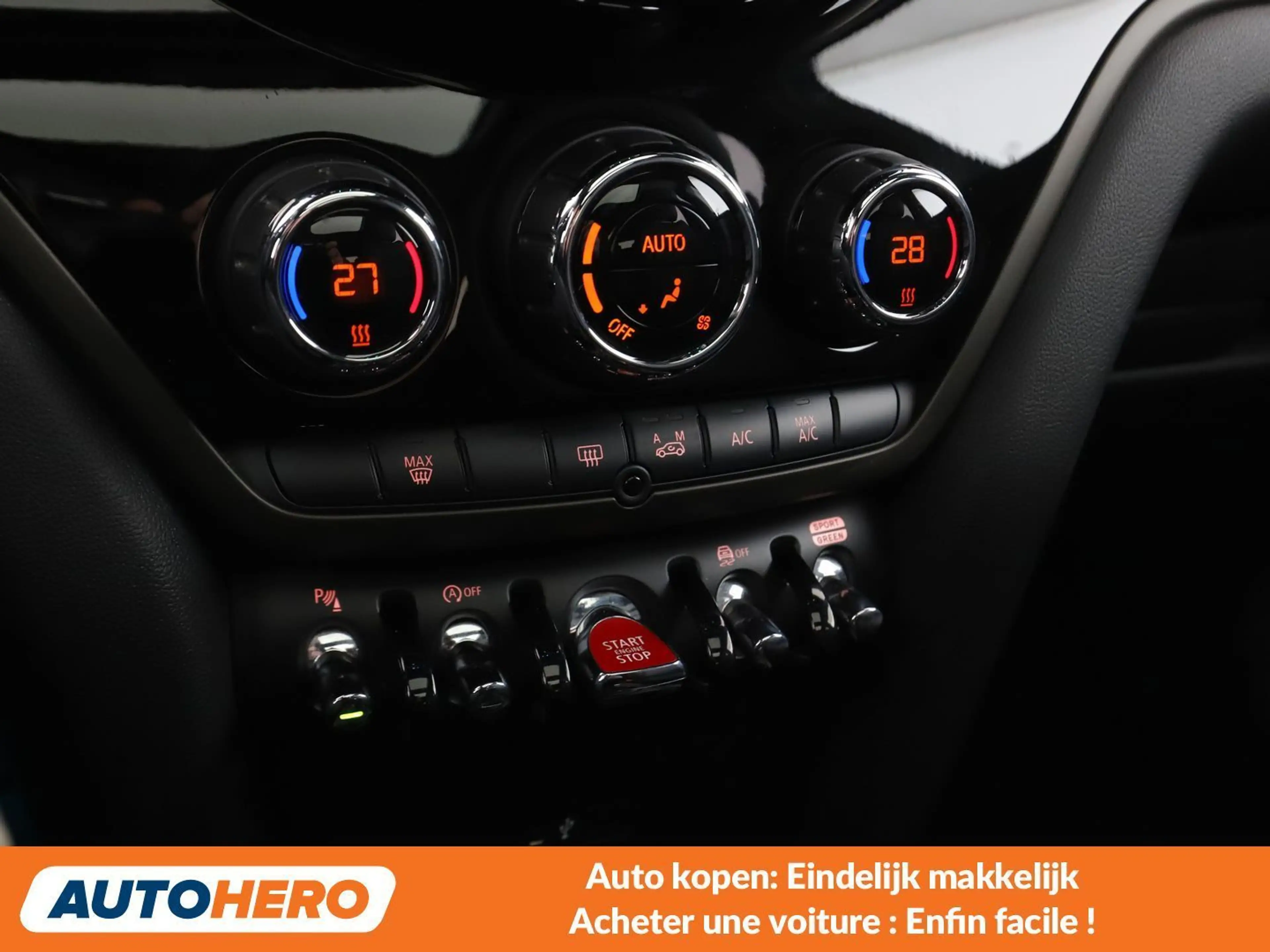 MINI Cooper SD Countryman Cooper SD ALL4 John Cooper Works Trim — photo 11