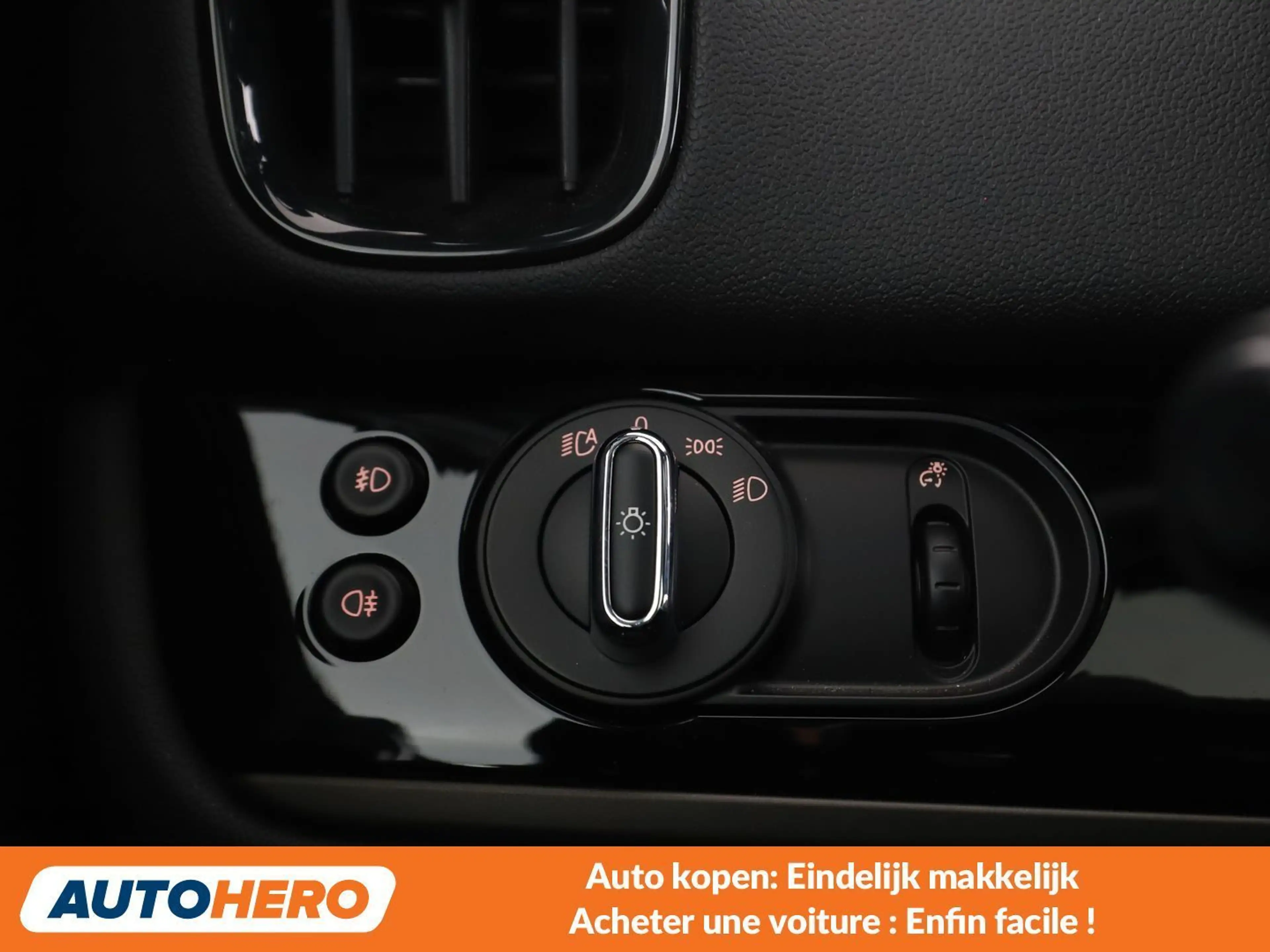 MINI Cooper SD Countryman Cooper SD ALL4 John Cooper Works Trim — photo 14