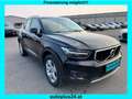 Volvo XC40 T2 Momentum Pro Geartronic Schwarz - thumbnail 1