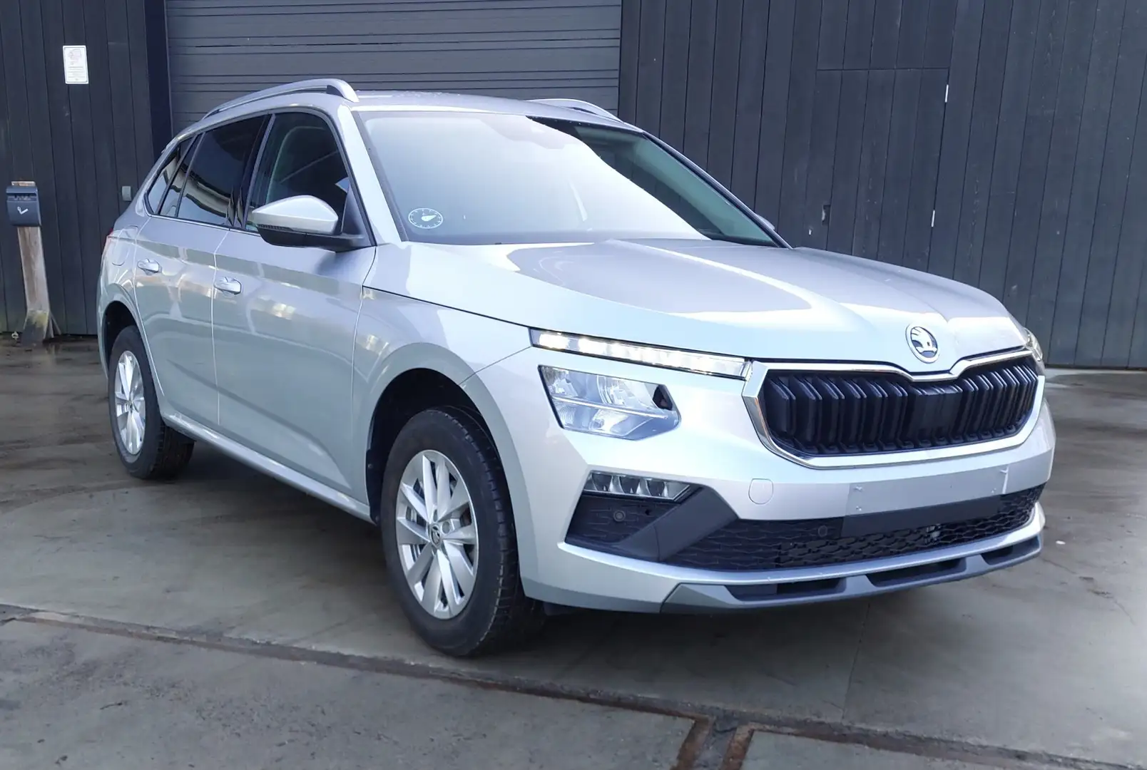 Skoda Kamiq Kamiq 1.0 TSI DSG Selection Zilver - 1