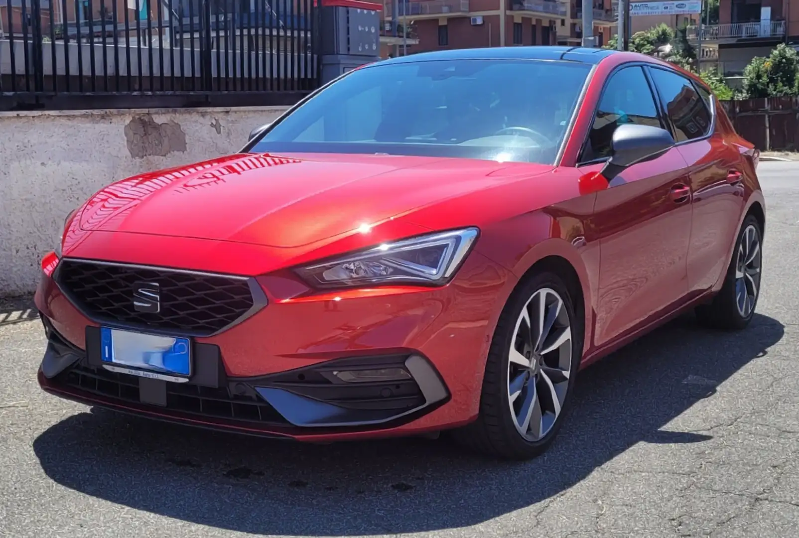 SEAT Leon 2.0 tdi FR 150cv dsg - 1