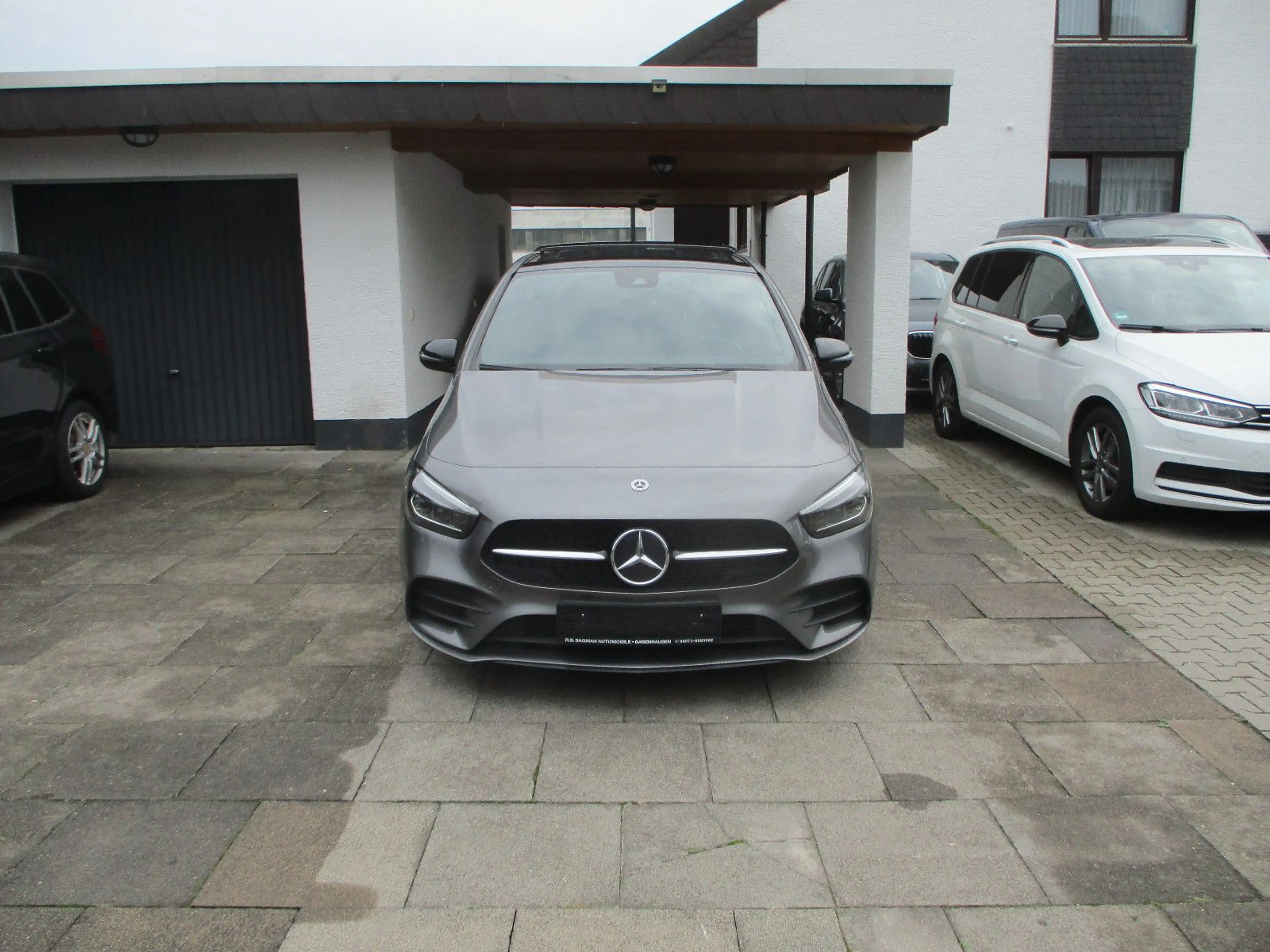 Mercedes-Benz B 200 d AMG NAVI LEDER KAMERA PANORAMA SPURH AHK — photo 5