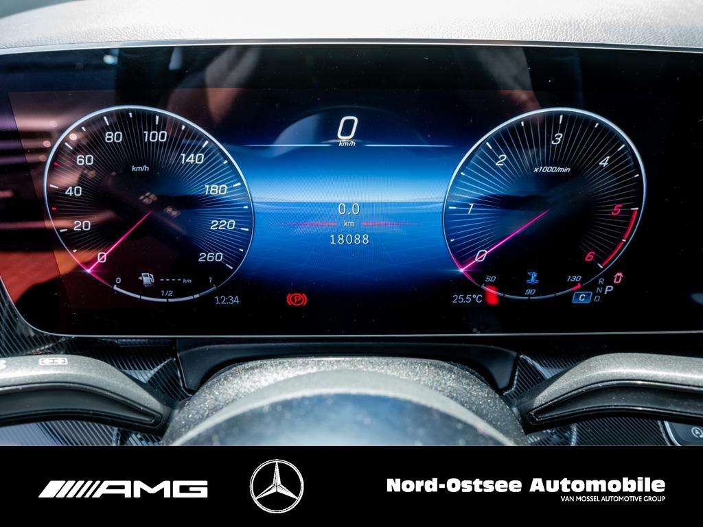 Mercedes-Benz V 220