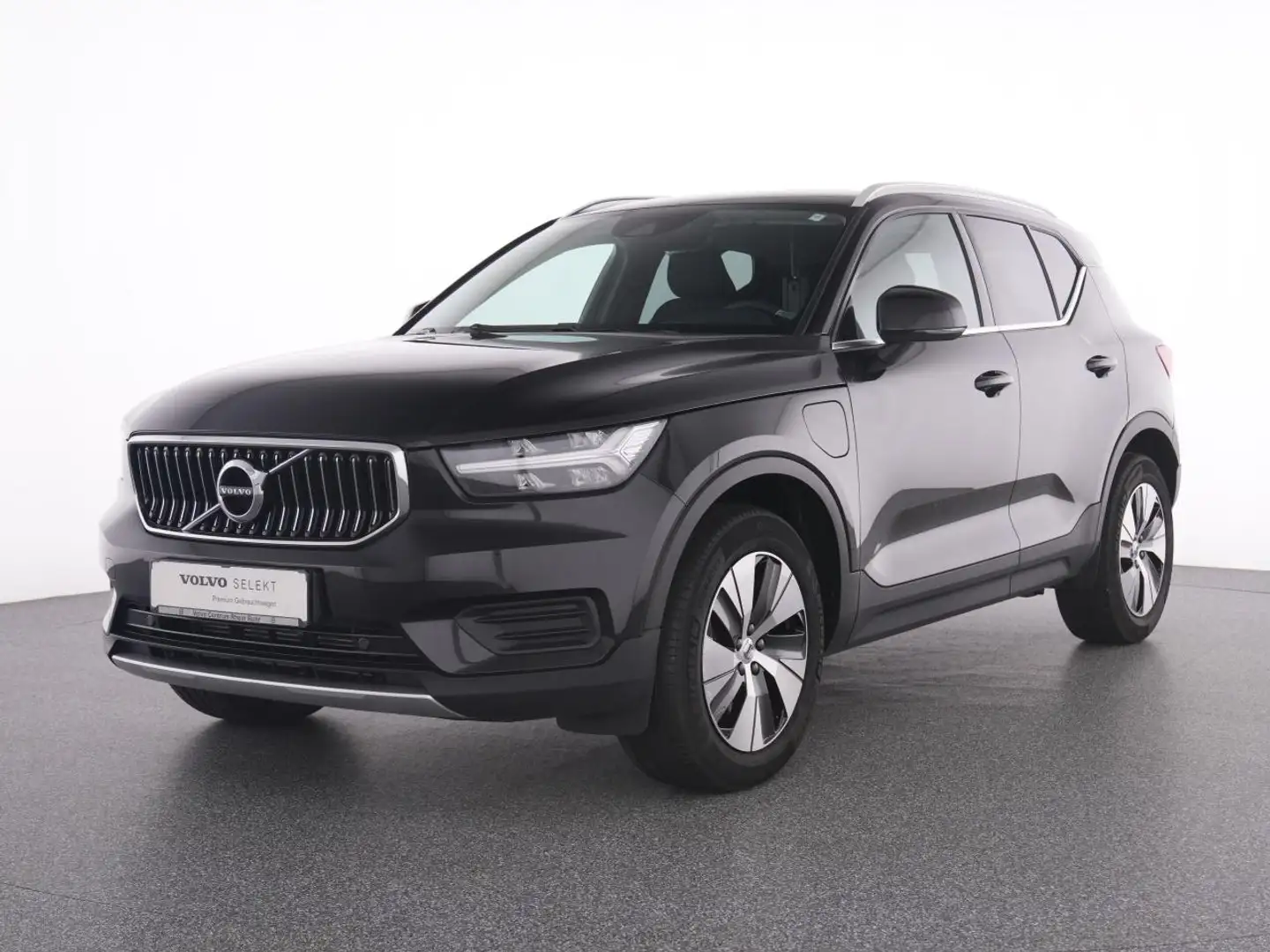 Volvo XC40 T4 Inscription Expression +PAP+WP+KAMERA Grau - 2