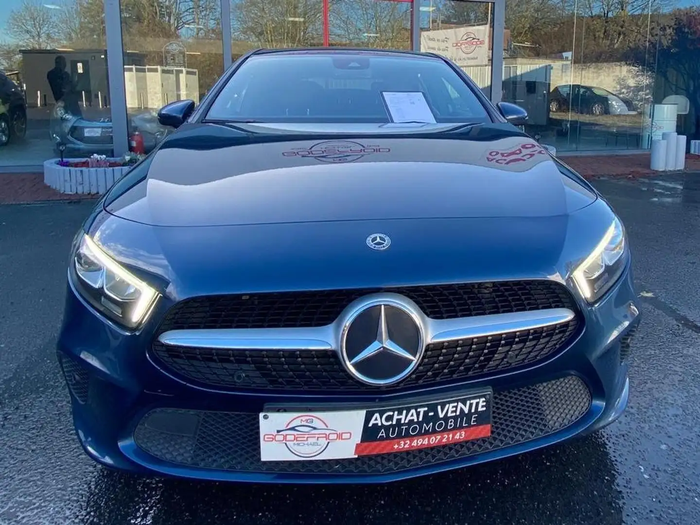 Mercedes-Benz A 180 A 180 d Business Solution Bleu - 2