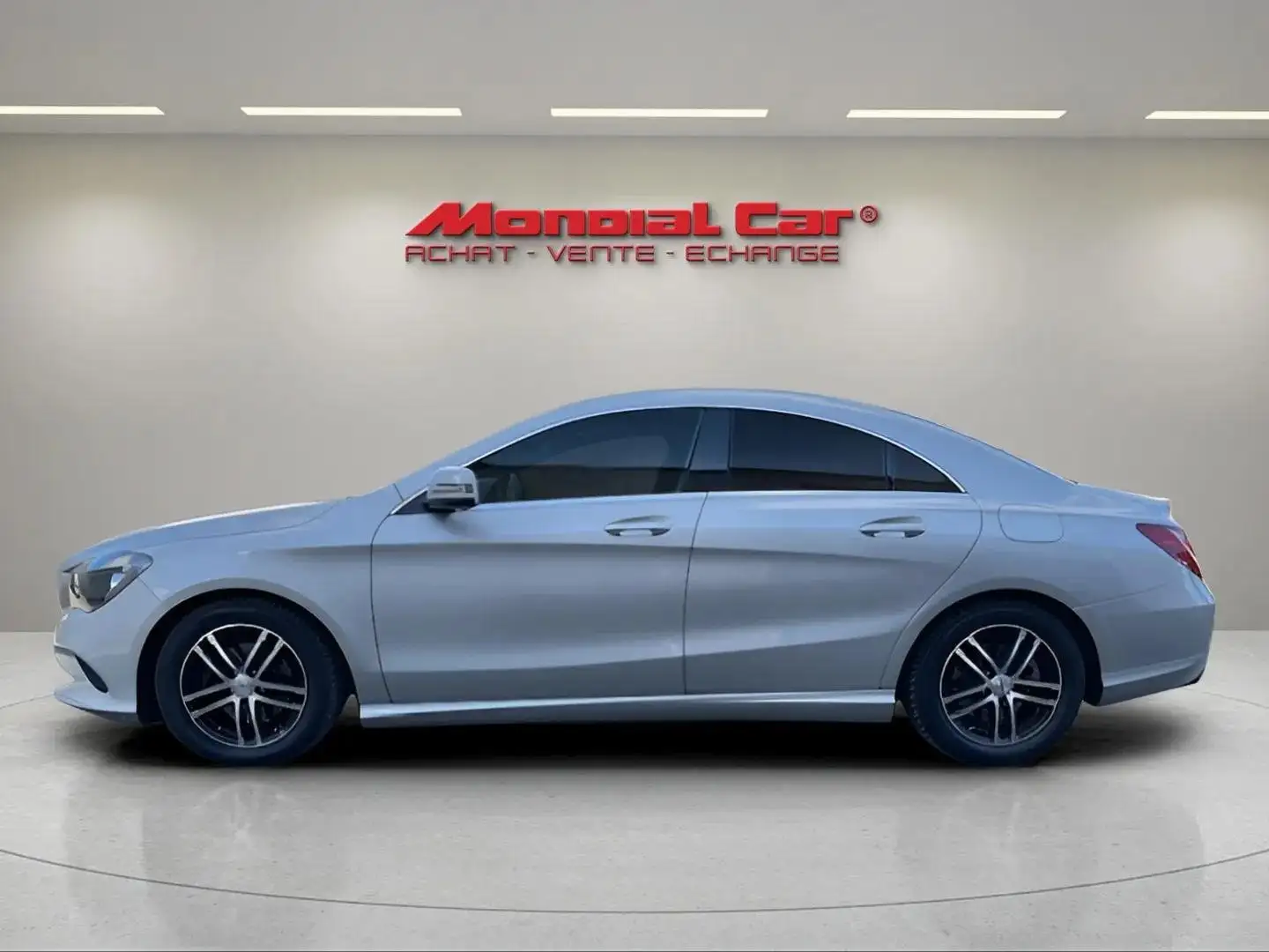 Mercedes-Benz CLA 180 CLA 180 d Gris - 2