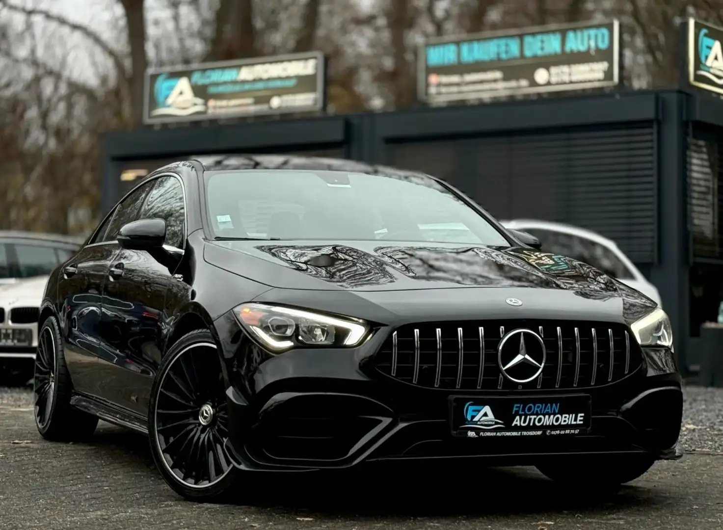 Mercedes-Benz CLA 250 AMG 45s Optik*Panorama*Leder*Kamera Noir - 1