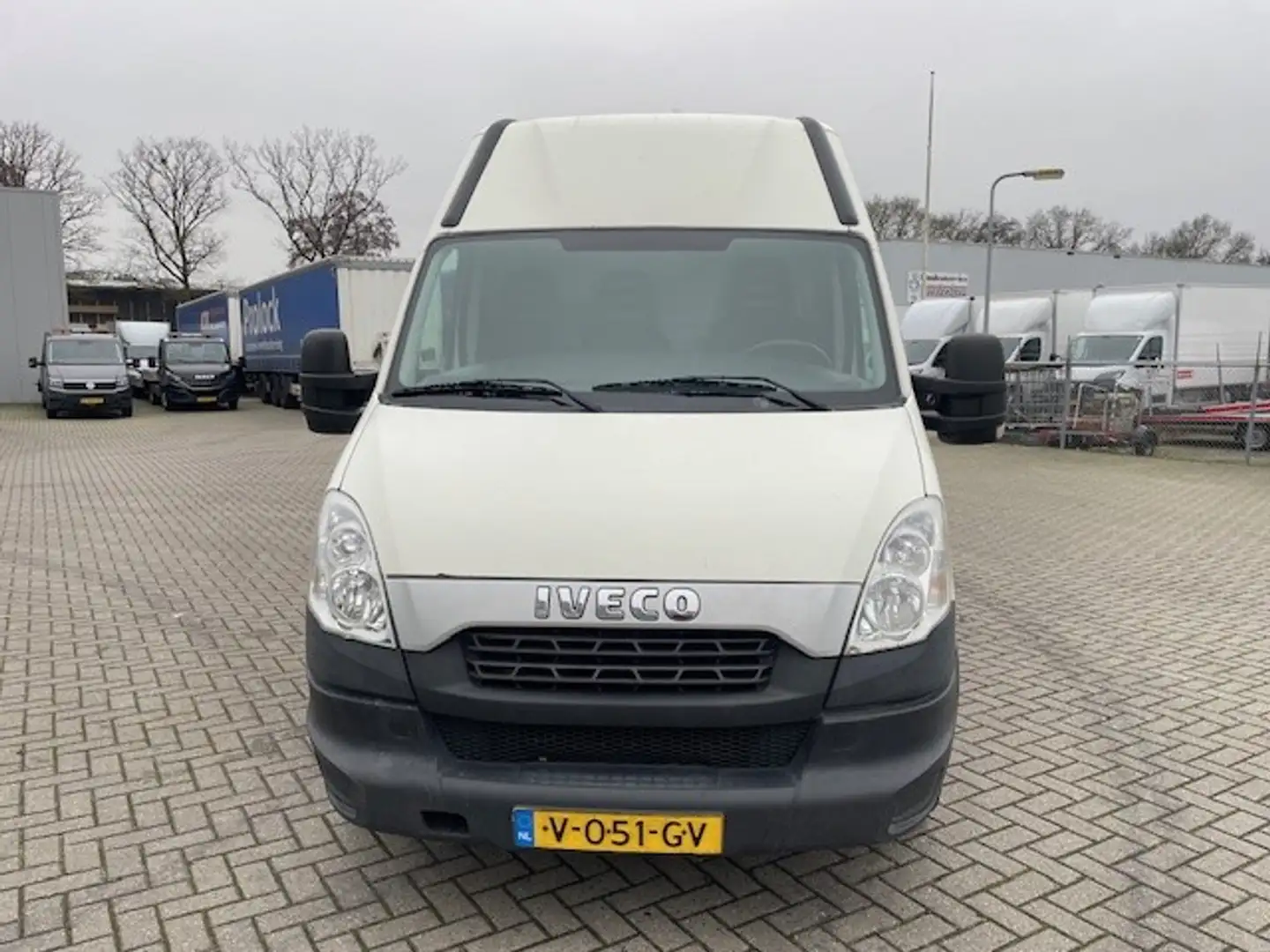 Iveco Daily 35S13V 300 export / handel / WhatsApp  +31 6 2328 Blanc - 2