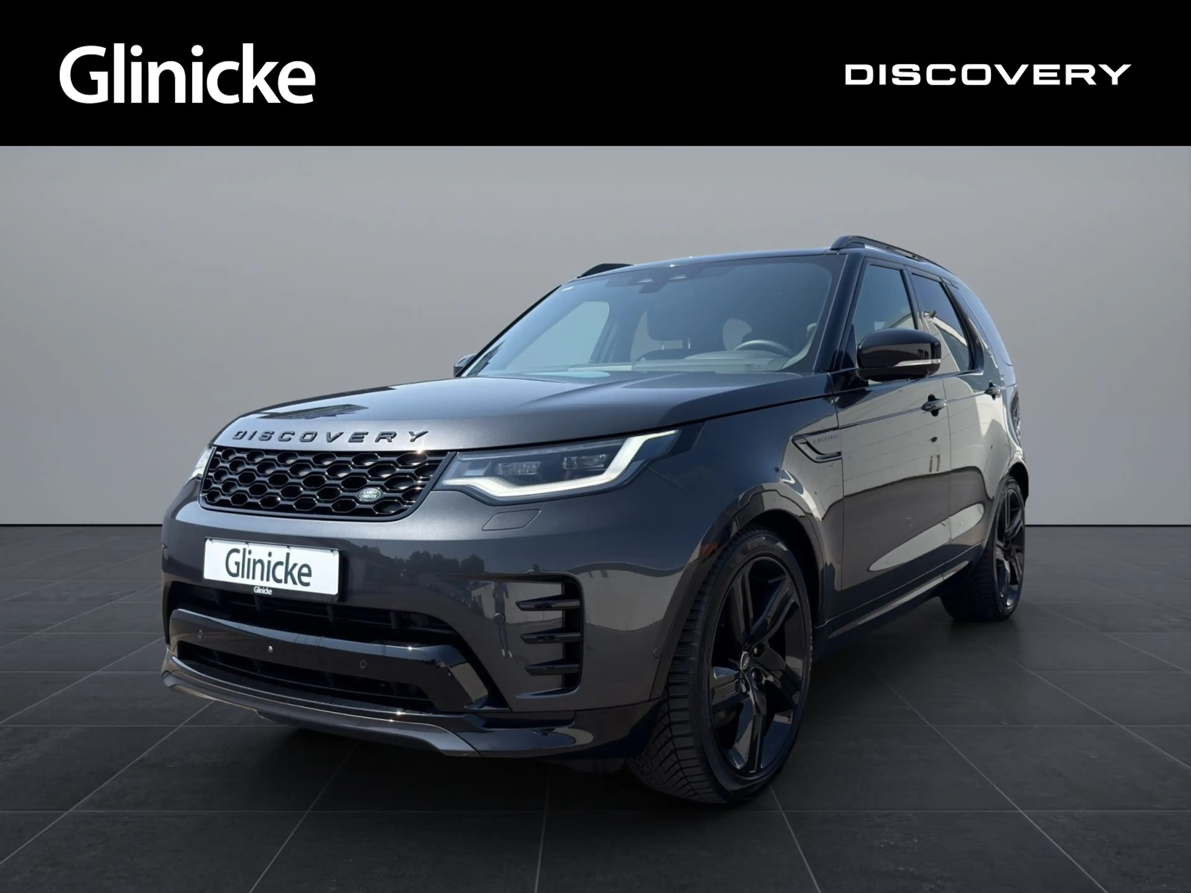 Land Rover Discovery D350 Dynamic SE AHK Winter Pack Pano