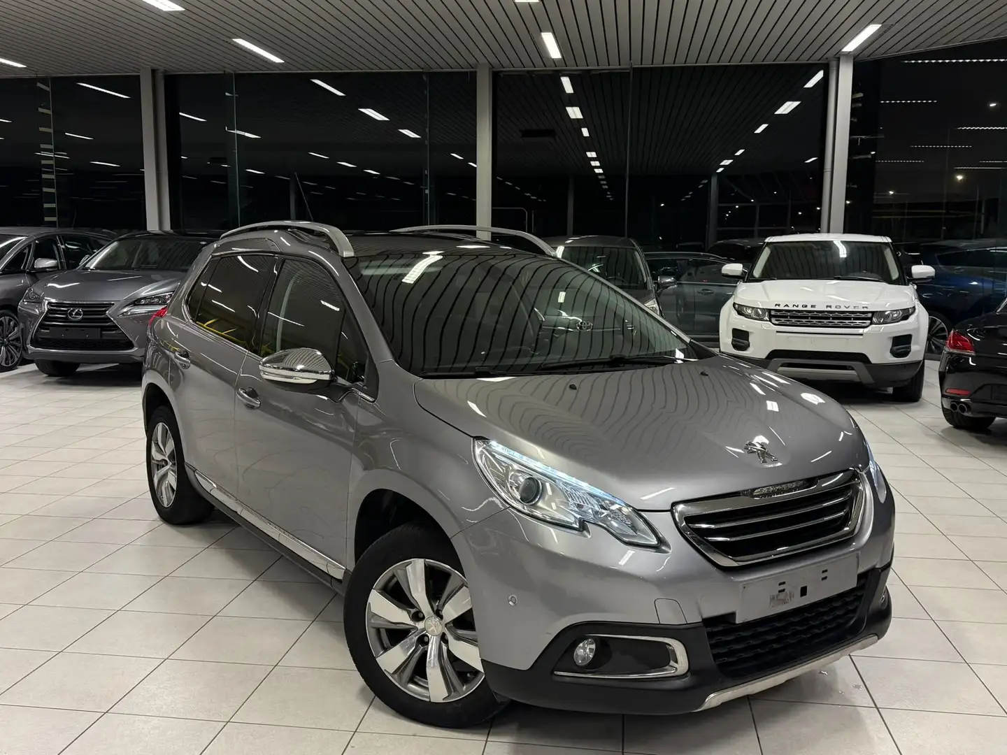 Peugeot 2008 1.6HDI 68kw Autom Euro 5 Année 2014, 113.000Km Grijs - 1
