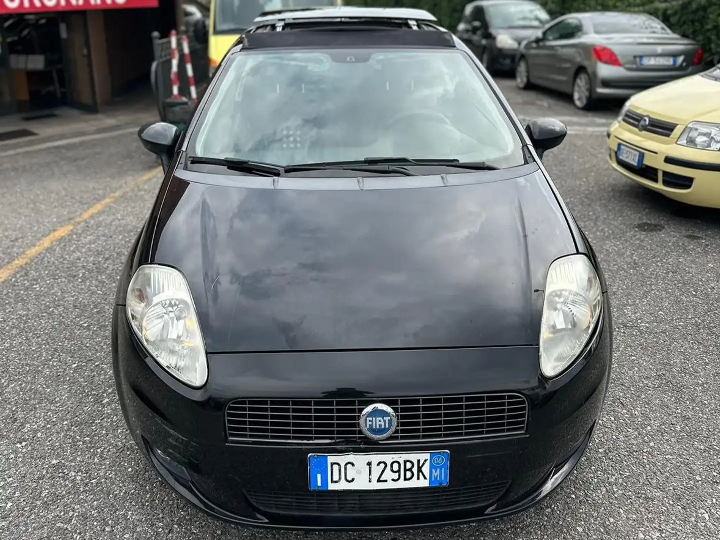 Fiat Grande Punto Grande Punto III  3p 1.4 sjt 16v Emotion Negro - 2