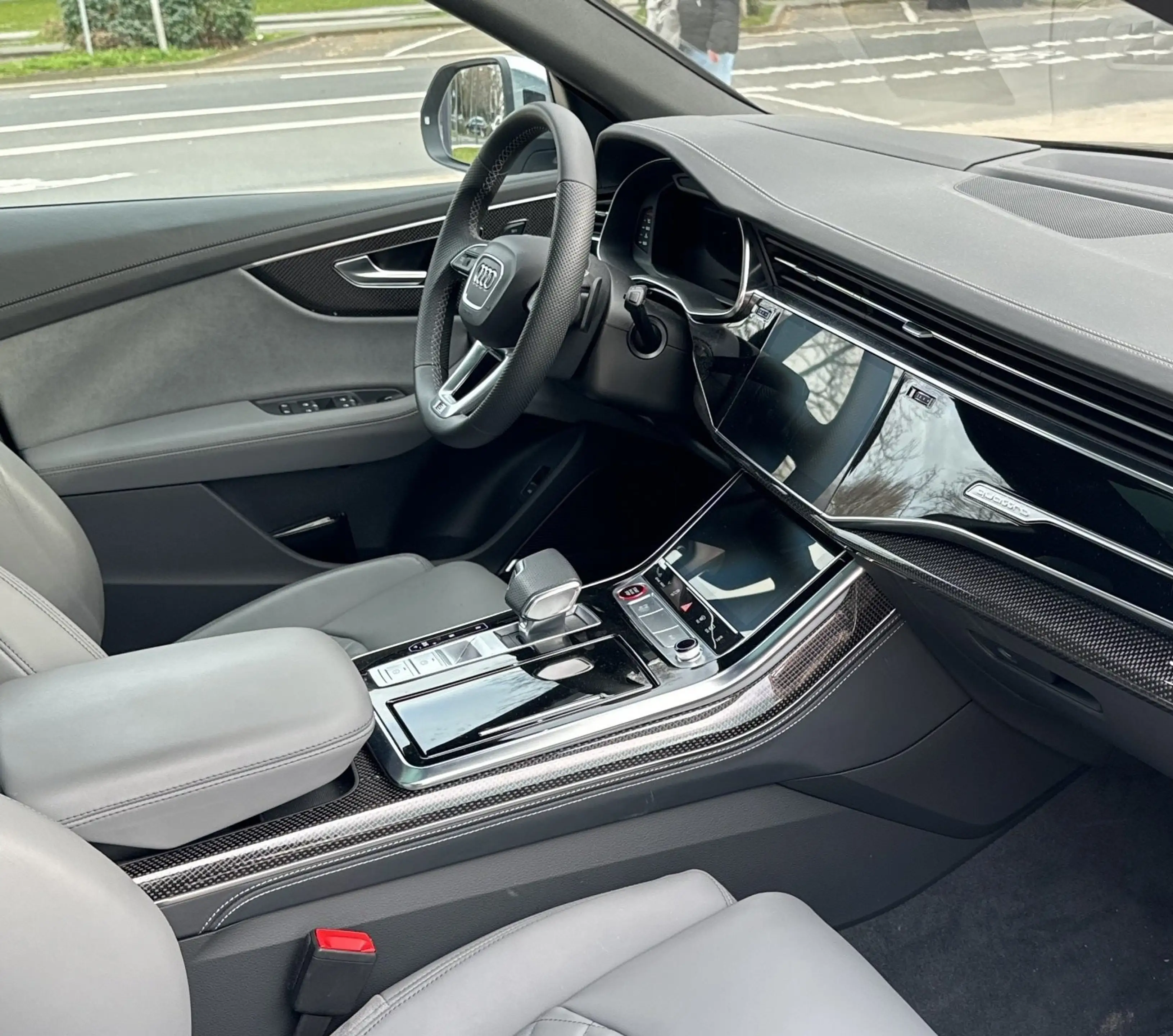 Audi SQ8 4.0 TFSI quattro Extremausstattung TOP-Zustand — photo 5