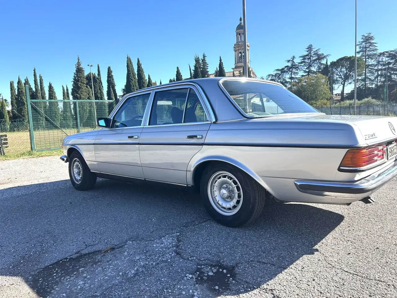 Mercedes-Benz 280 MERCEDES 280E, foto 6