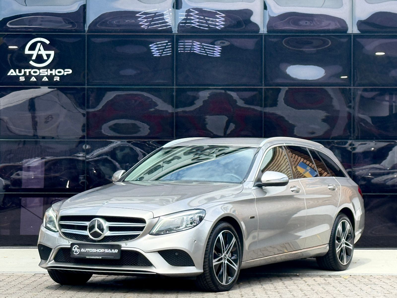 Mercedes-Benz C 300 e T-Modell ACC/MULTIBEAM/AHK