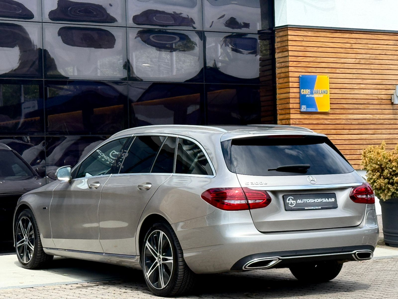 Mercedes-Benz C 300 e T-Modell ACC/MULTIBEAM/AHK — photo 8