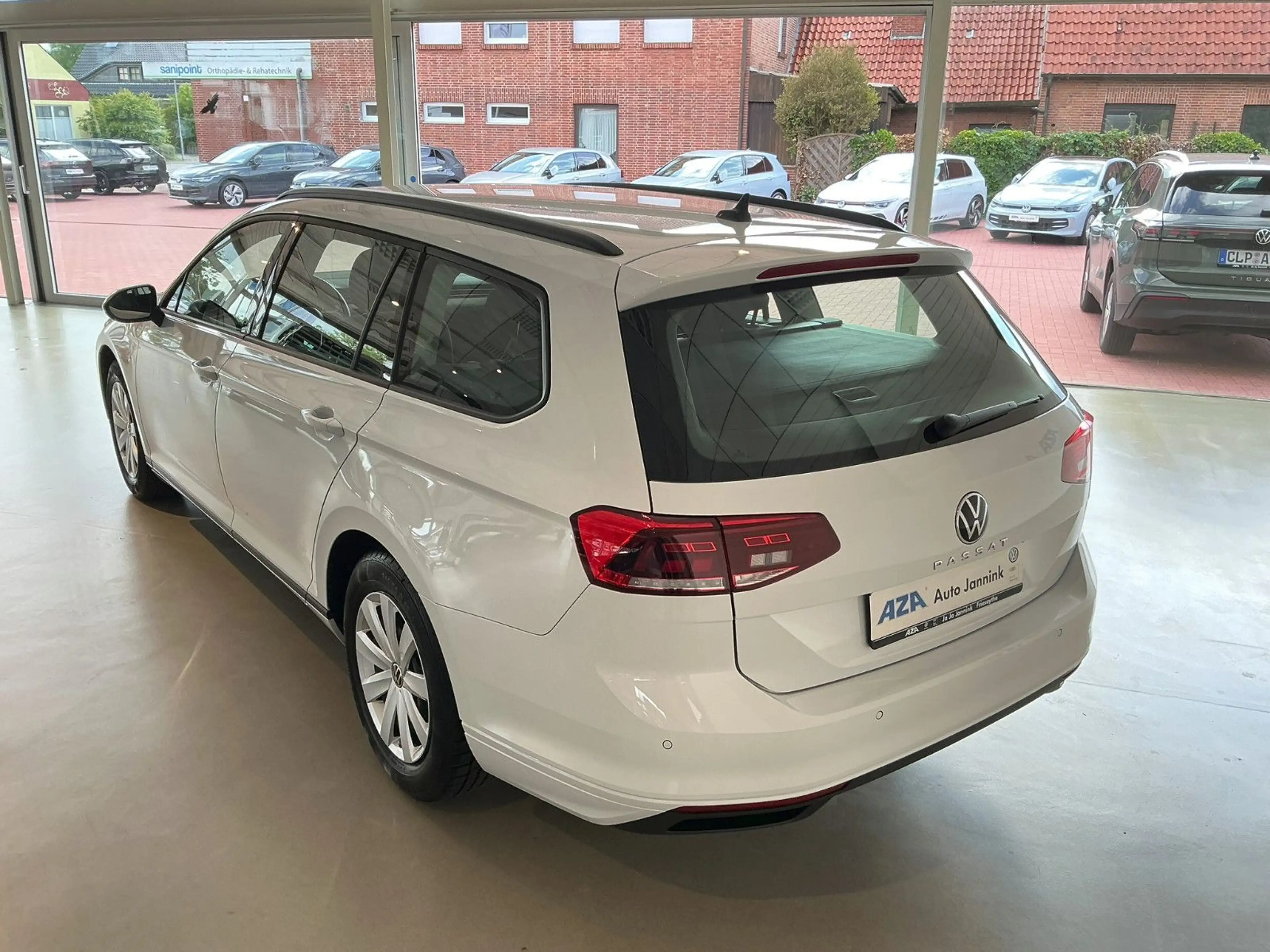 Volkswagen Passat Variant 1.5 TSI Conceptline *Navi*Kamera* — photo 8