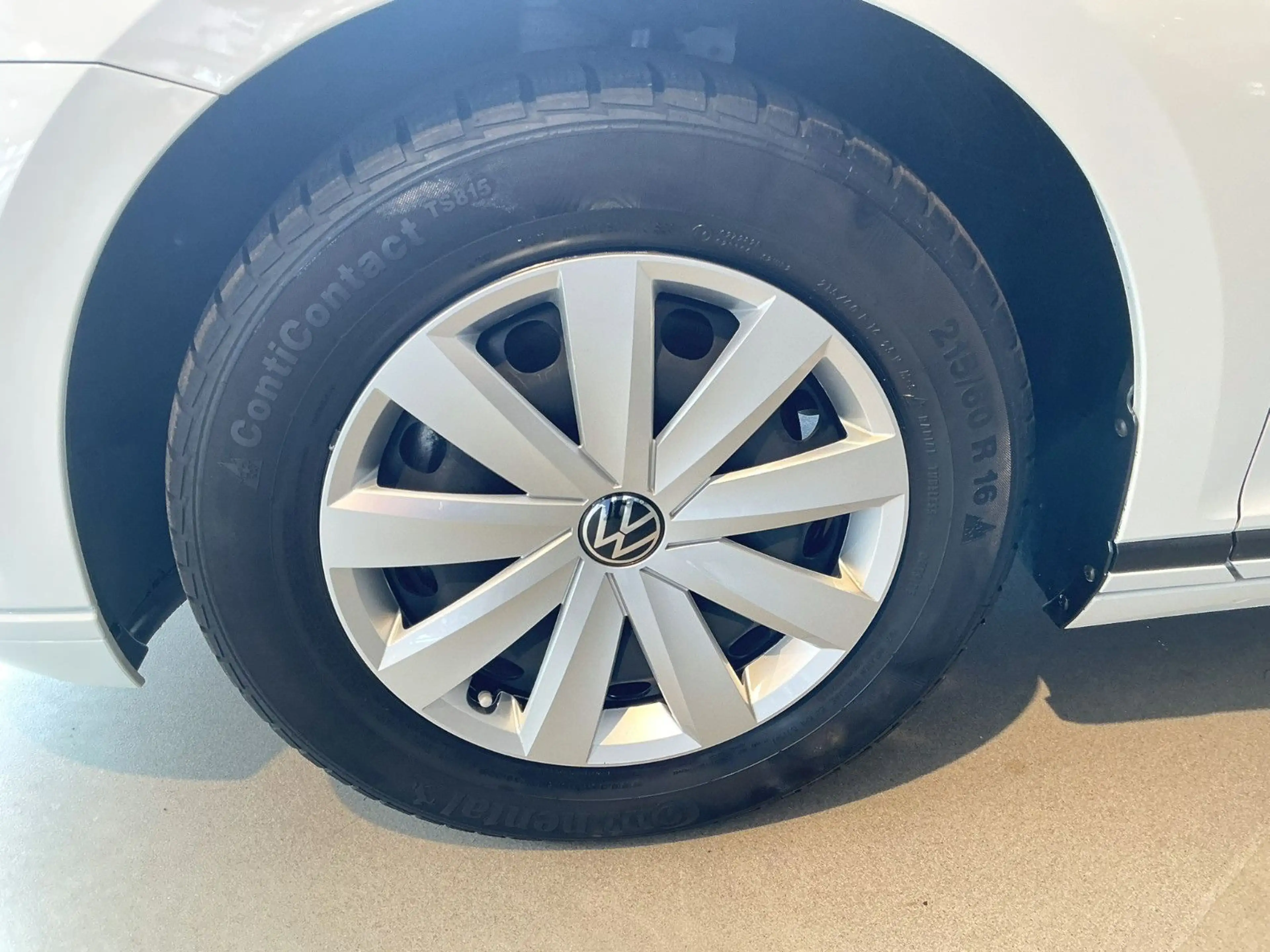 Volkswagen Passat Variant 1.5 TSI Conceptline *Navi*Kamera* — photo 10