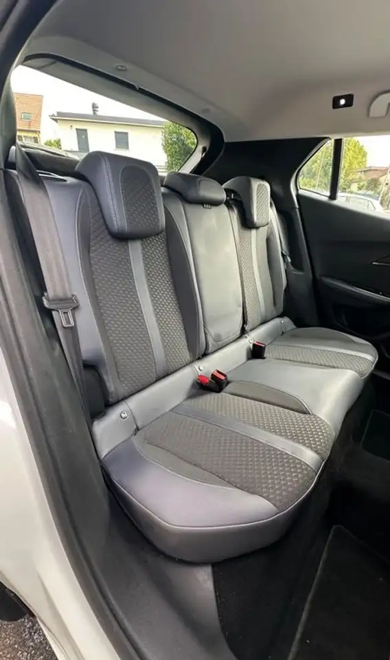Peugeot 2008 2008 — photo 17