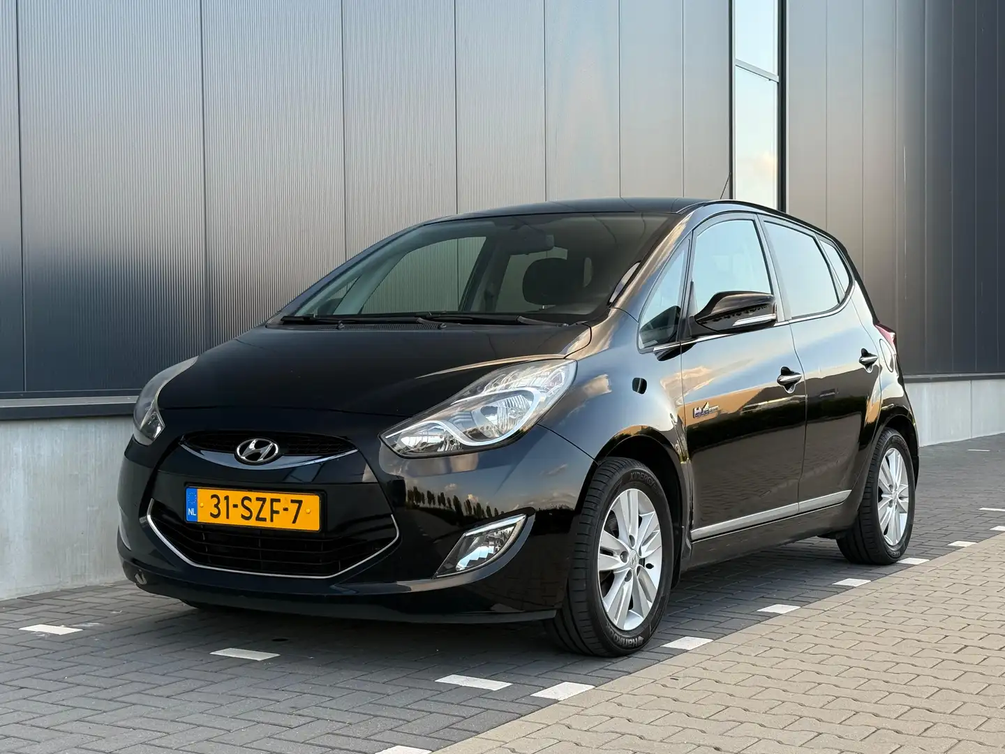 Hyundai iX20 iX20 1.6i i-Vision 2012 ECC Trekhaak Cruise Zwart - 1
