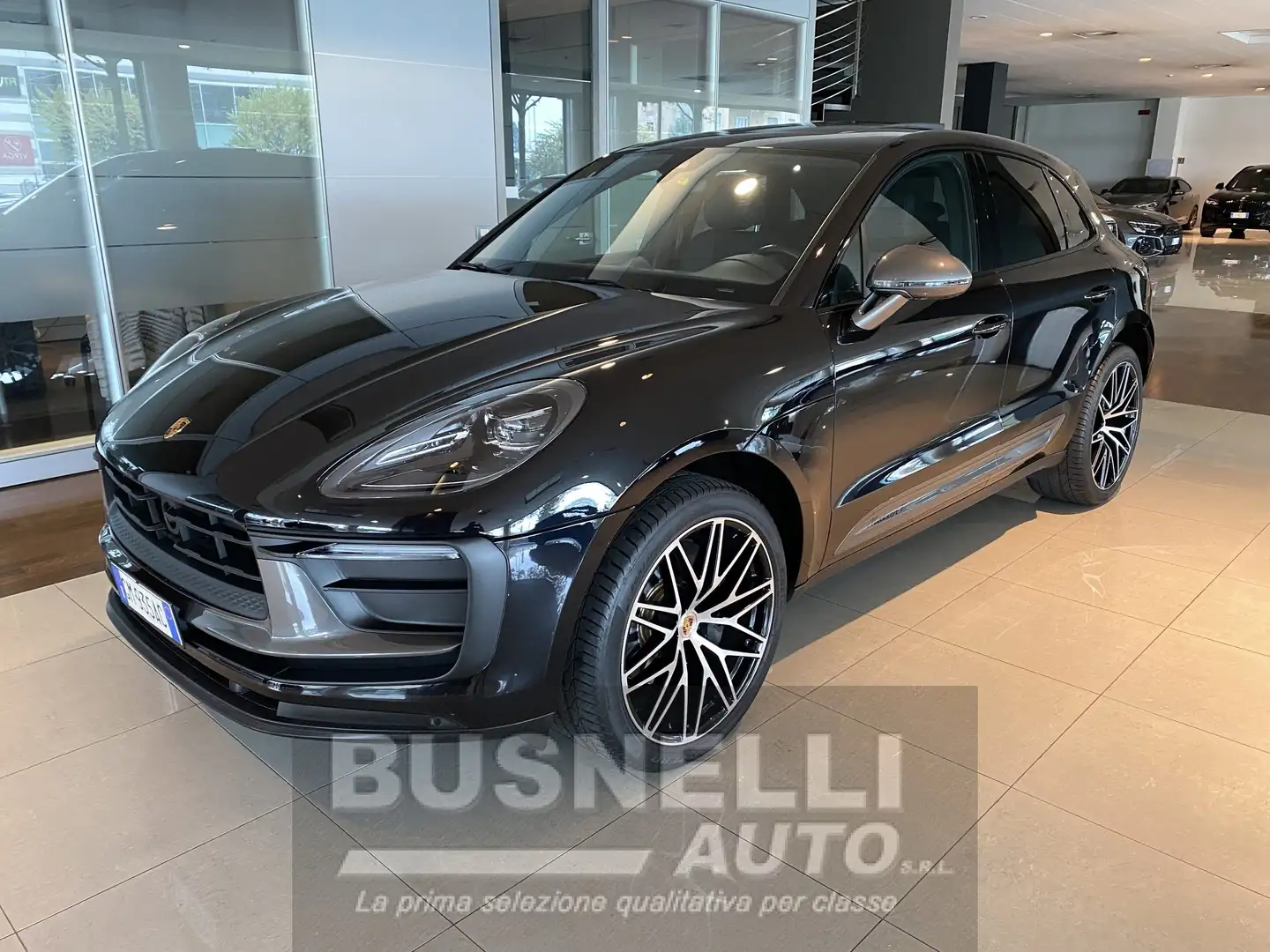 Porsche Macan T 2.0 265CV PDK, TETTO APRIBILE Noir - 1