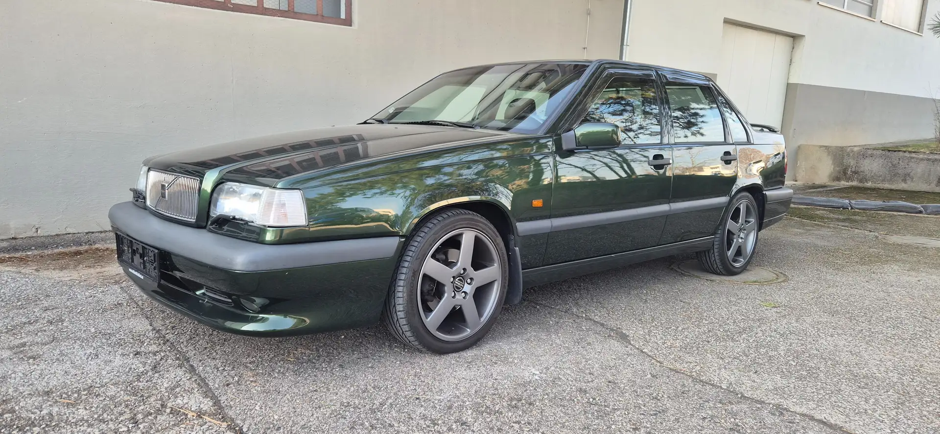 Volvo 850 T-5R 2.0 Automatik mit nur 39.000km!!! Grün - 1