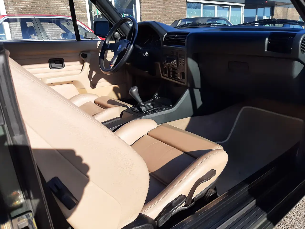 BMW 325 i cabrio E30 (1989) malachit green beige leather, foto 9
