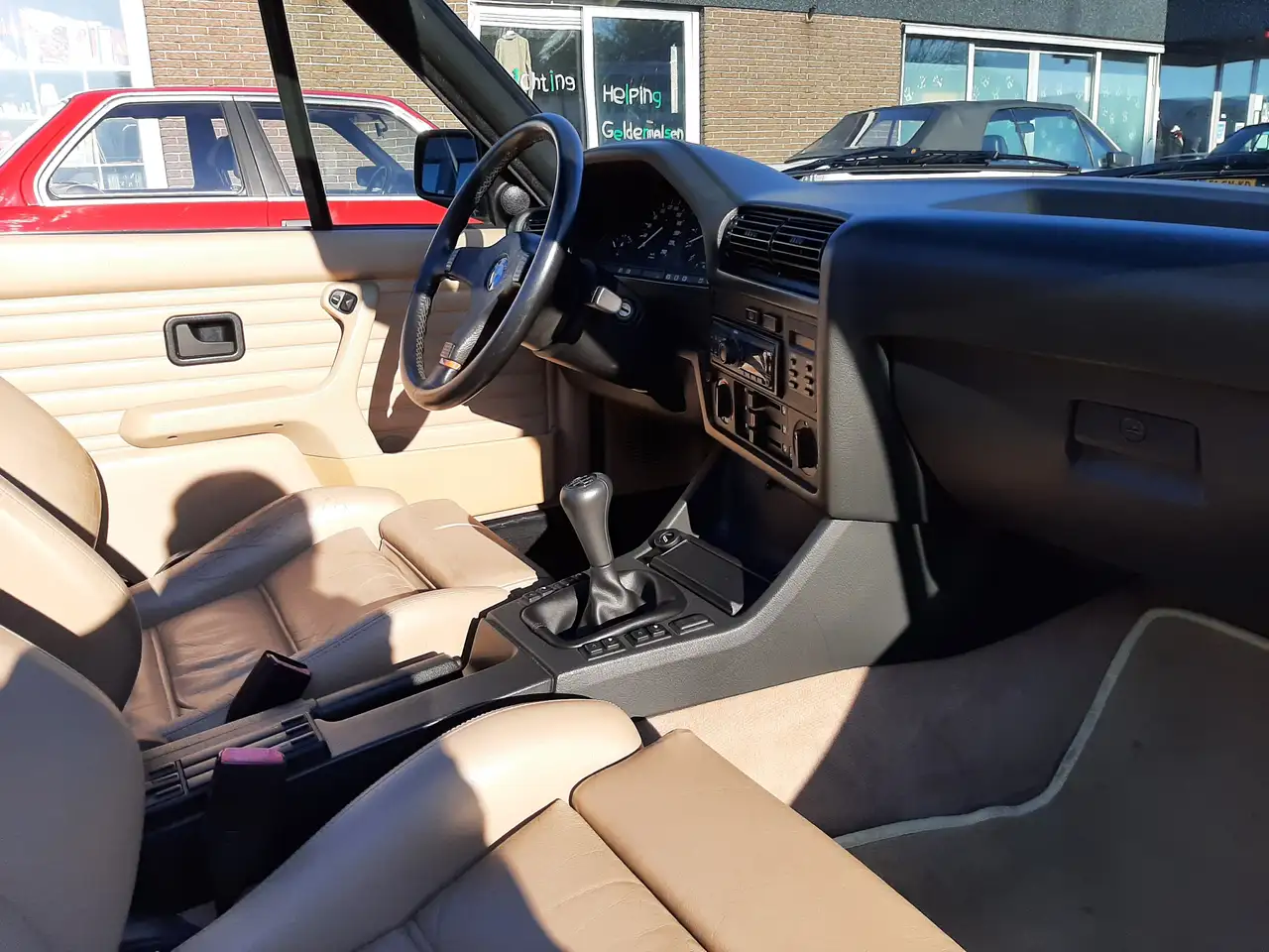 BMW 325 i cabrio E30 (1989) malachit green beige leather, foto 11