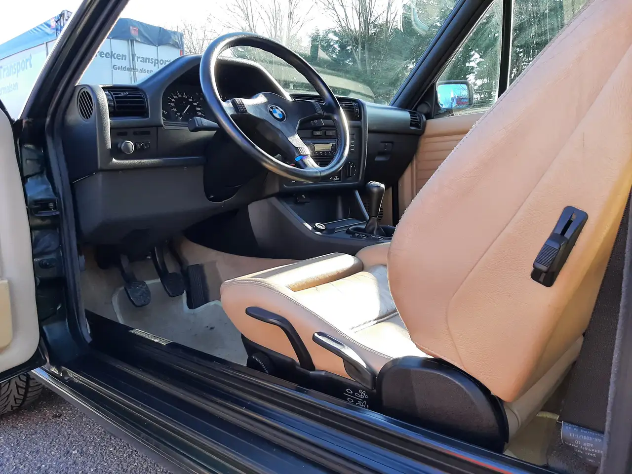BMW 325 i cabrio E30 (1989) malachit green beige leather, foto 3