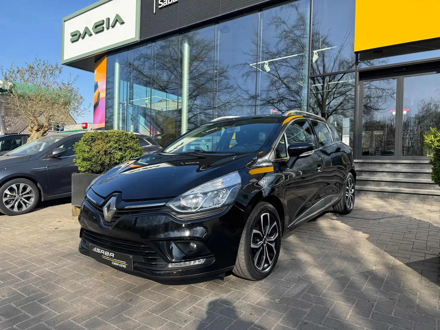 Renault Clio 0.9 TCe Cool Noir - 1