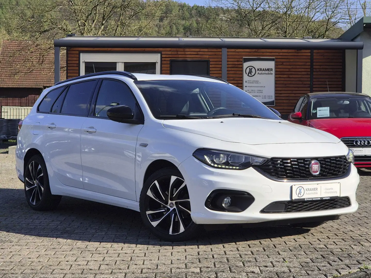 Fiat Tipo 1.4 T-Jet S-DESIGN/Navi/ Xenon/ Leder/ 18" Blanco - 1