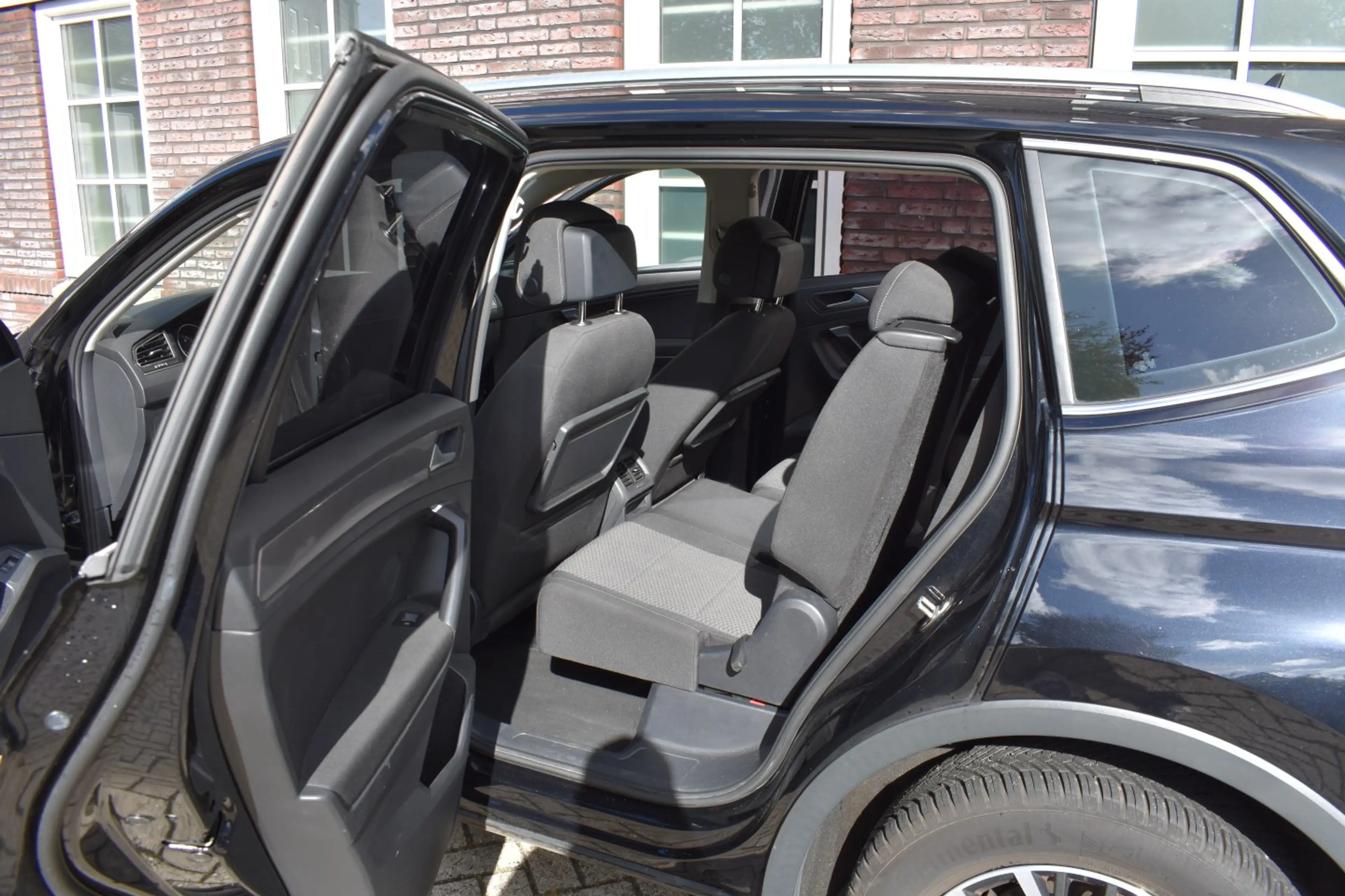 Volkswagen Tiguan Allspace Wij zijn op afspraak geopend! Graag bellen voor uw — photo 11