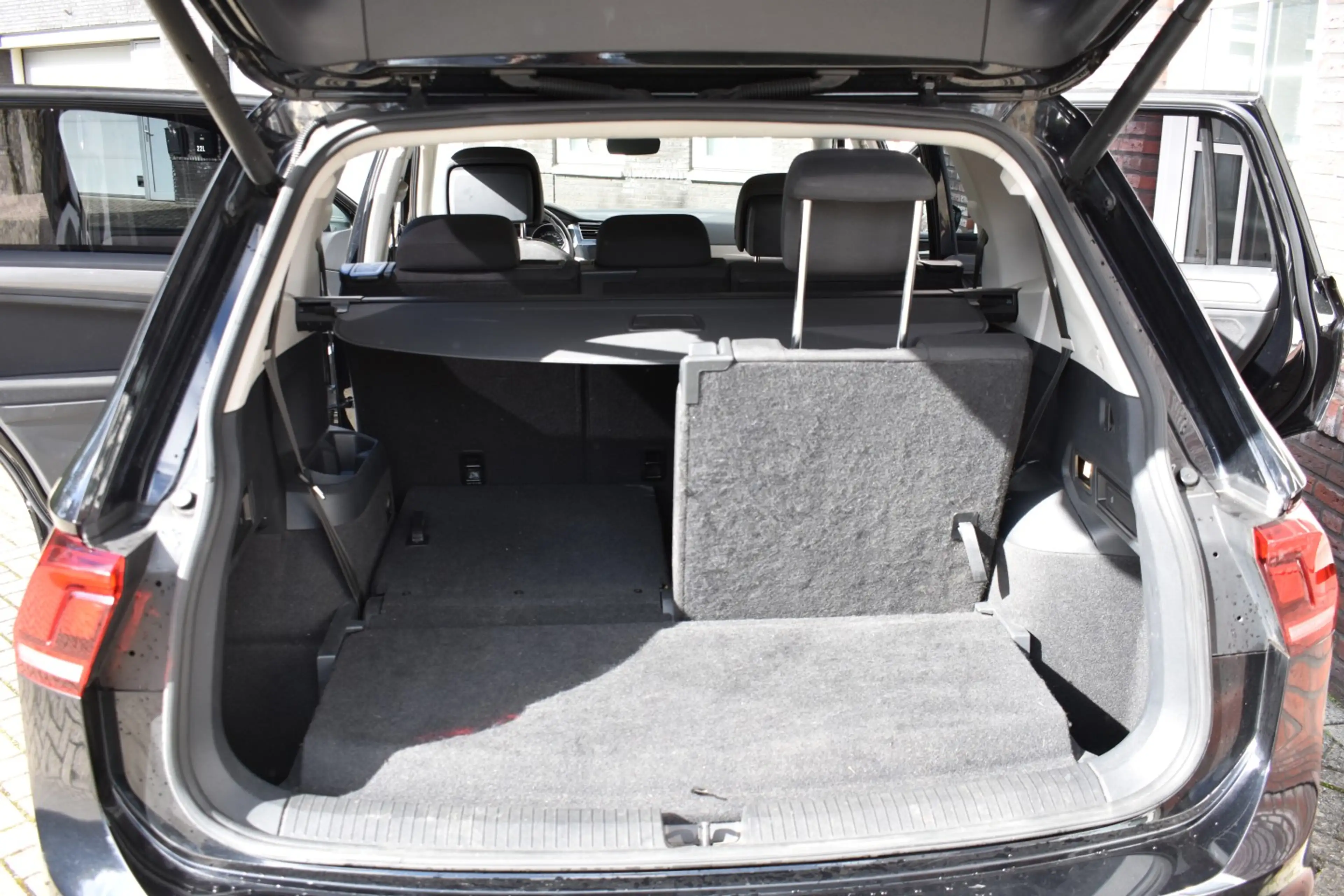 Volkswagen Tiguan Allspace Wij zijn op afspraak geopend! Graag bellen voor uw — photo 4