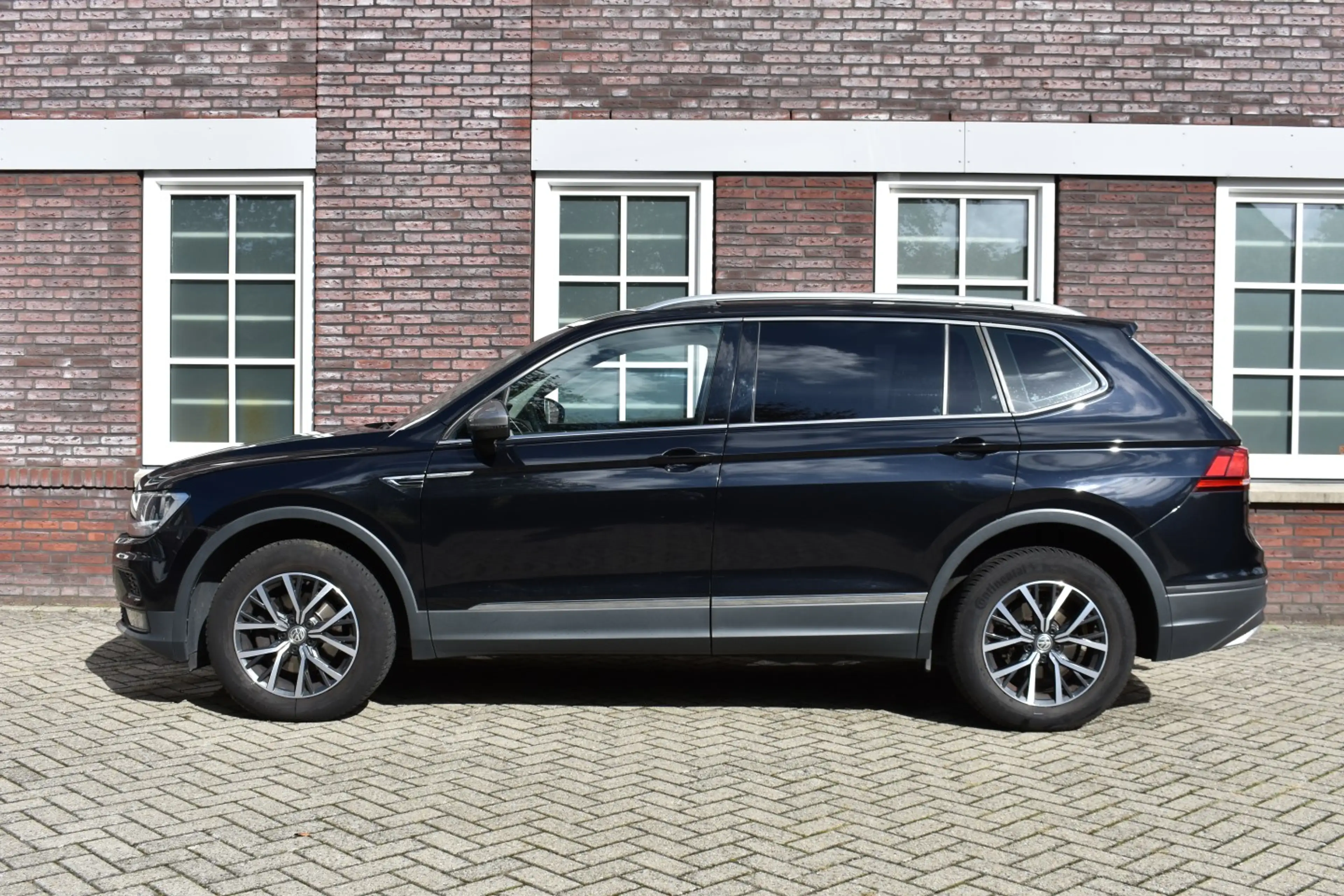 Volkswagen Tiguan Allspace Wij zijn op afspraak geopend! Graag bellen voor uw — photo 9