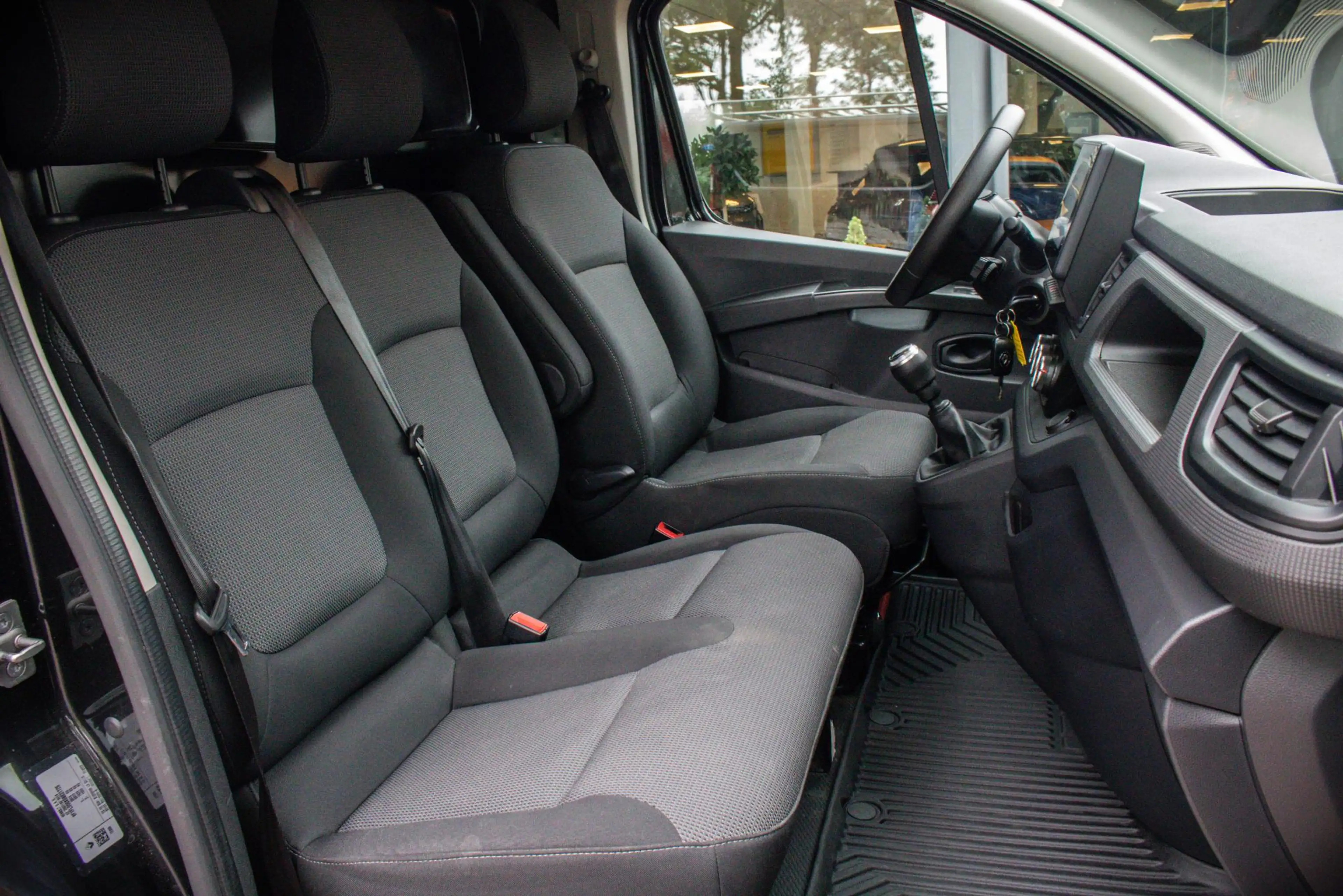 Renault Trafic 2.0 dCi 110 T29 L1H1 Comfort | Rijklaar | Airco | — photo 19