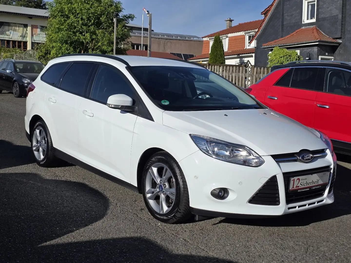 Ford Focus Turnier Sync Edition SHZ NAVI KLIMA PDC Blanc - 1