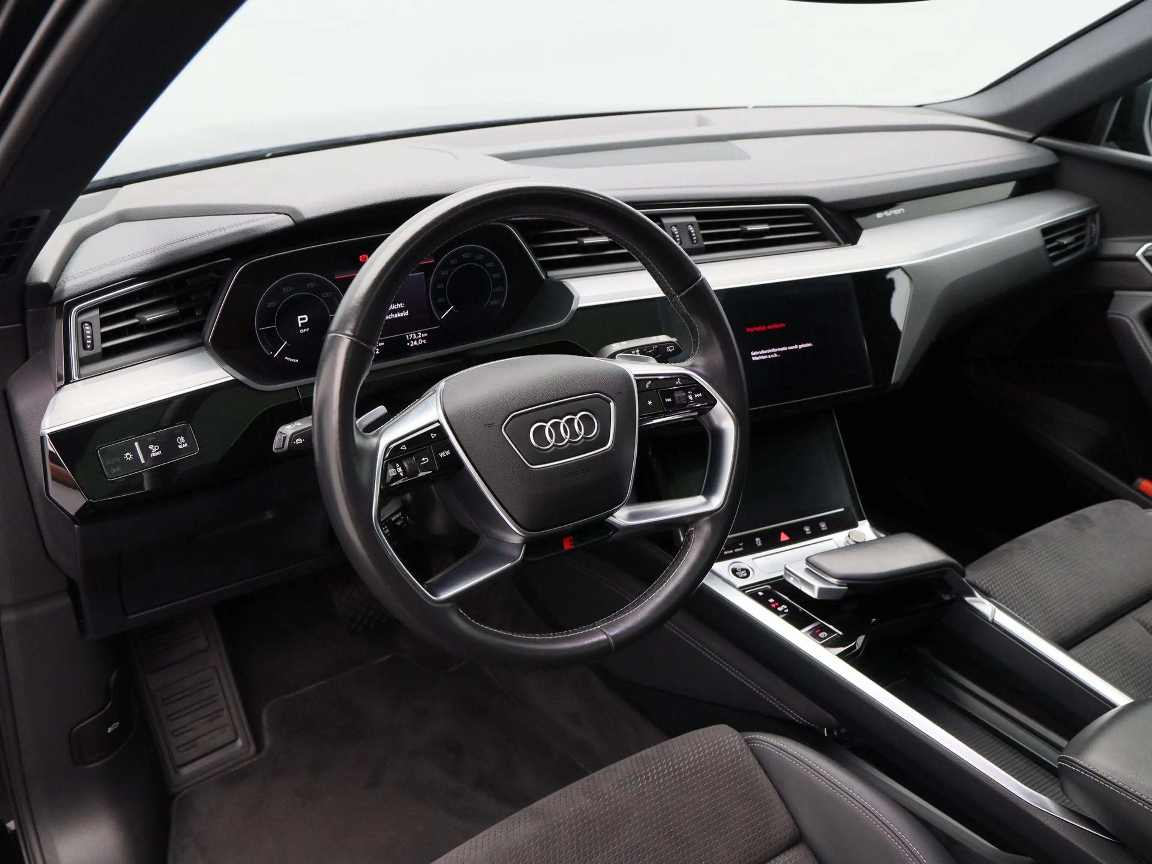 Audi e-tron 55 quattro S edition 95 kWh 408 Pk | Stoelverwarmi — photo 4