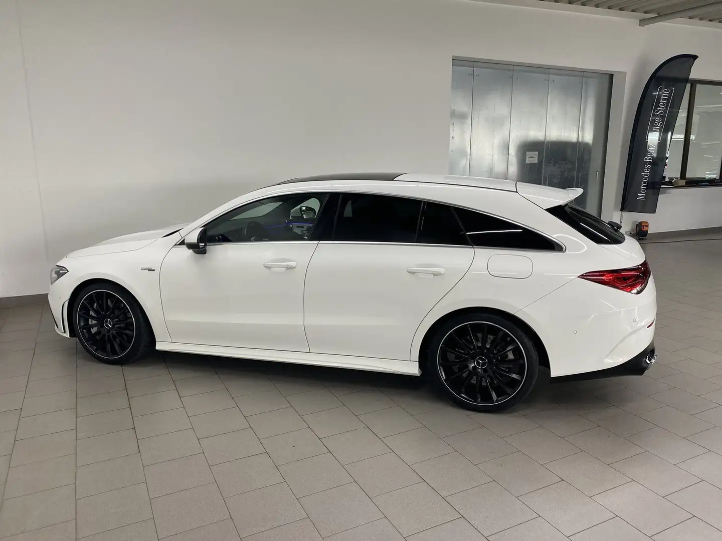 Mercedes-Benz Sonstige CLA 35 AMG 4M SB+DIST+AHK+360°+LED+AMBI+AUGMENTE Weiß - 2