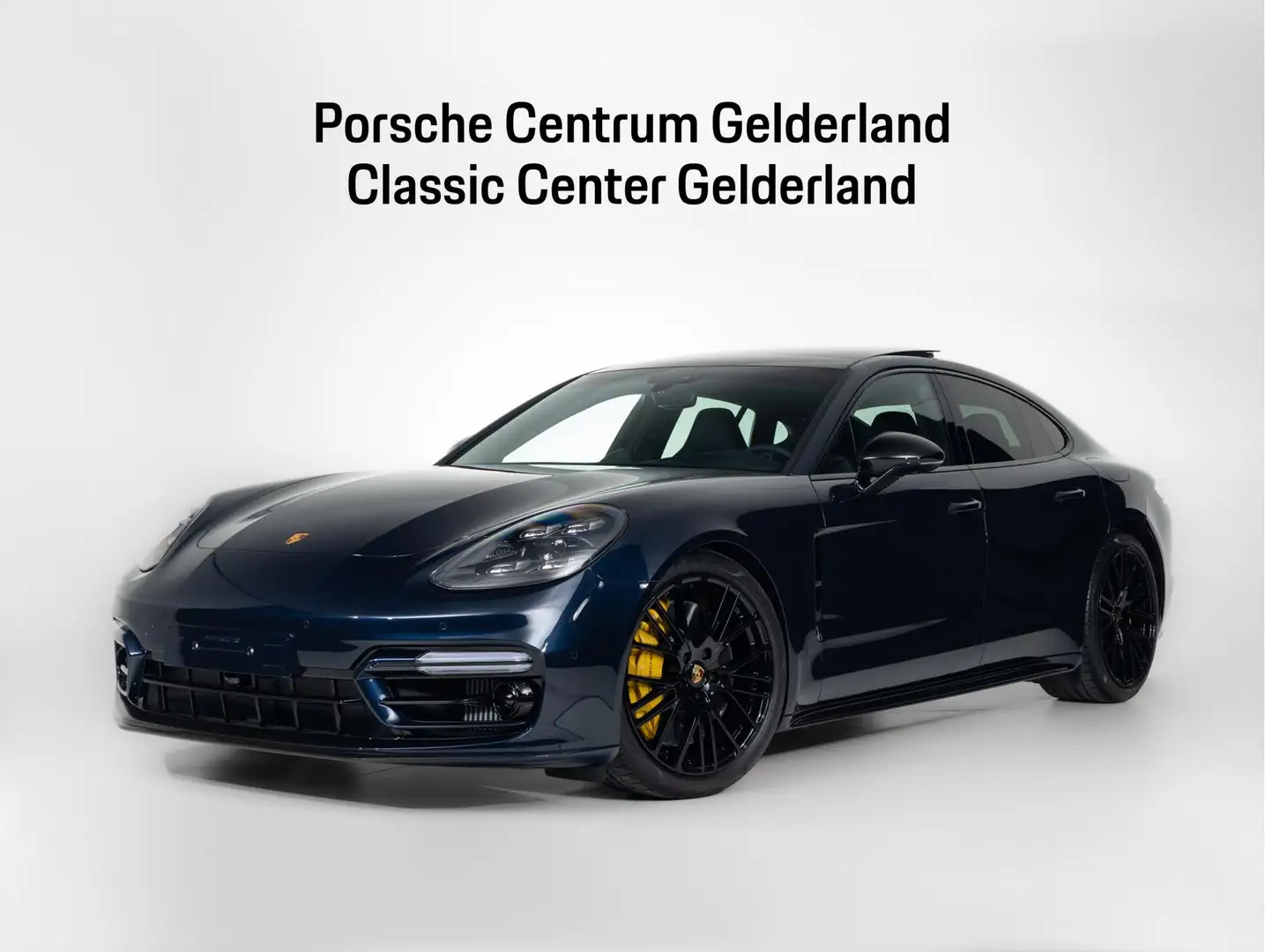 Porsche Panamera Turbo S E-Hybrid Blauw - 1