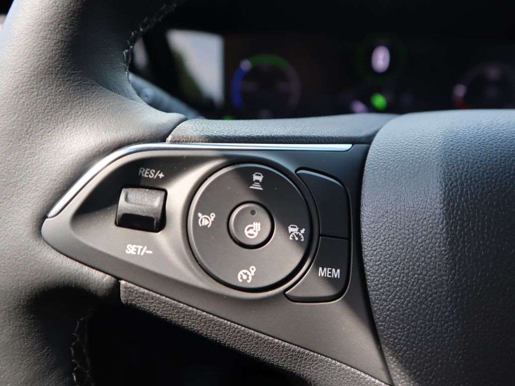 Opel Mokka E